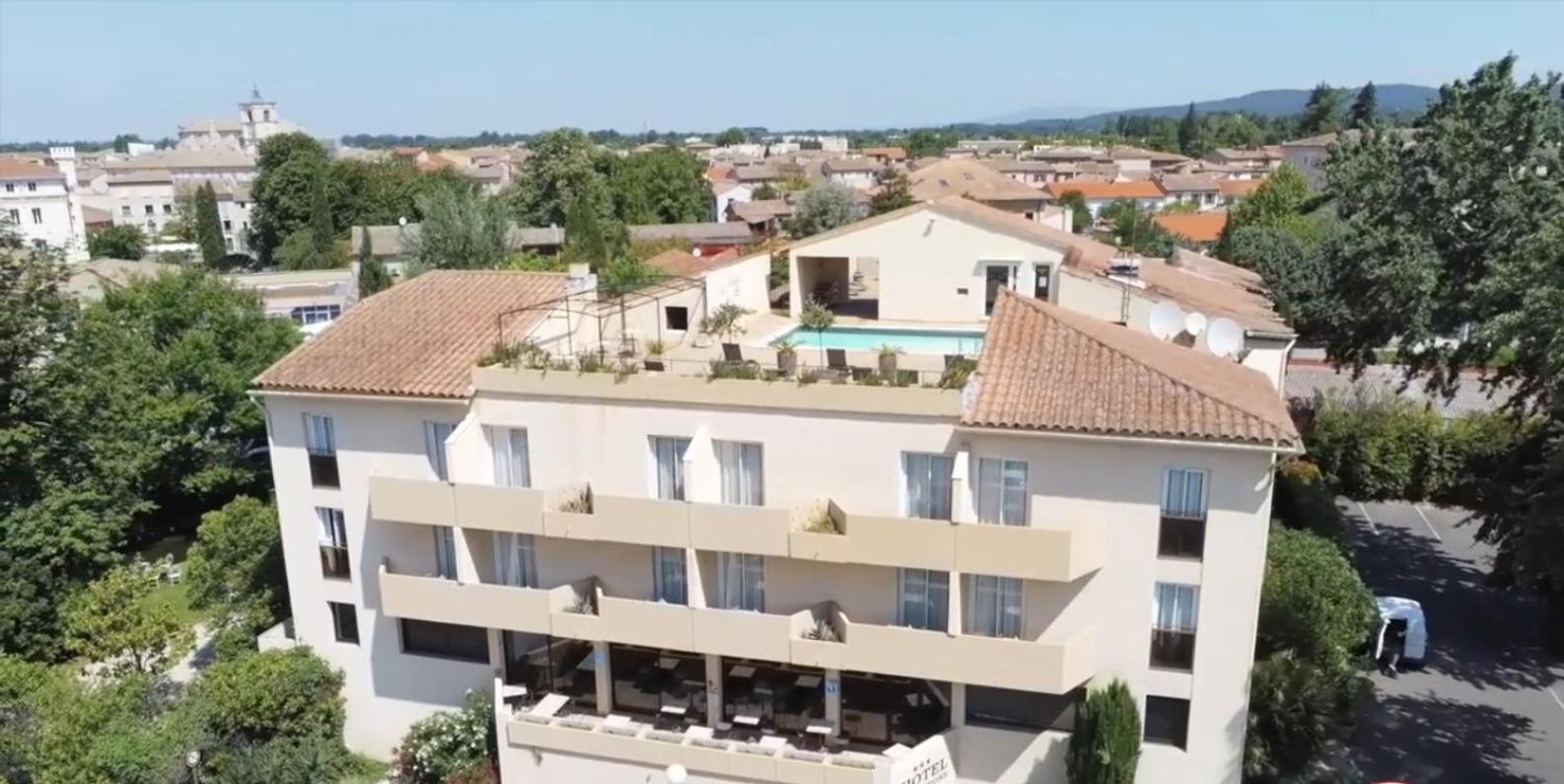 Hotel Les Nevons L'Isle-sur-la-Sorgue Ngoại thất bức ảnh
